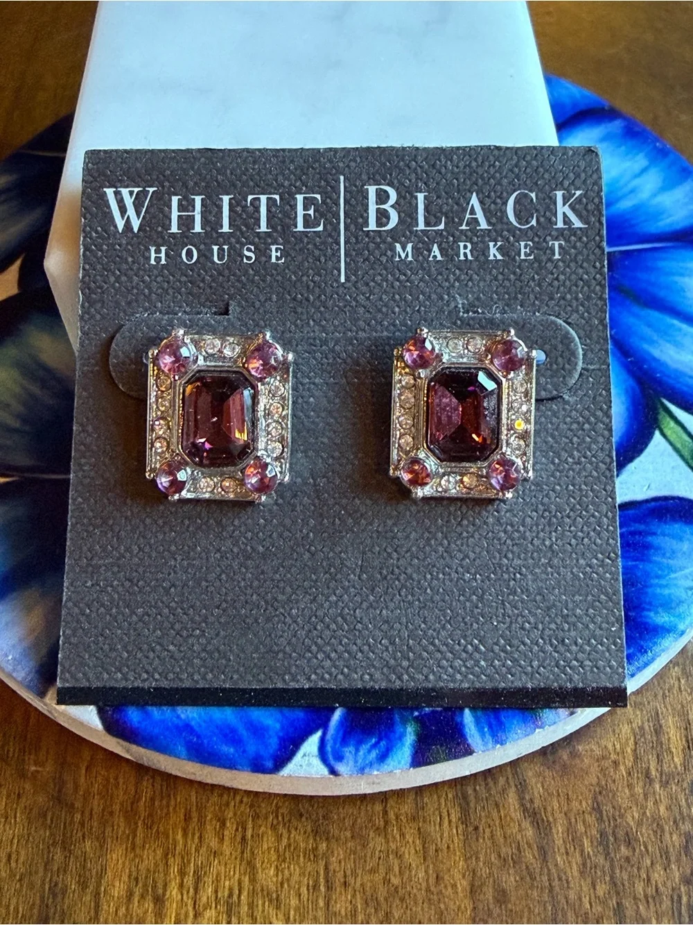 WHBM White House Black Market Earrings #K76 Burgundy Square Faceted Stud - Picture 1 of 3